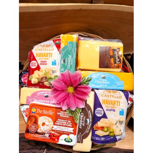 Cheese Basket "For the Cheese Lover" Cheese Basket "For the Cheese Lover"